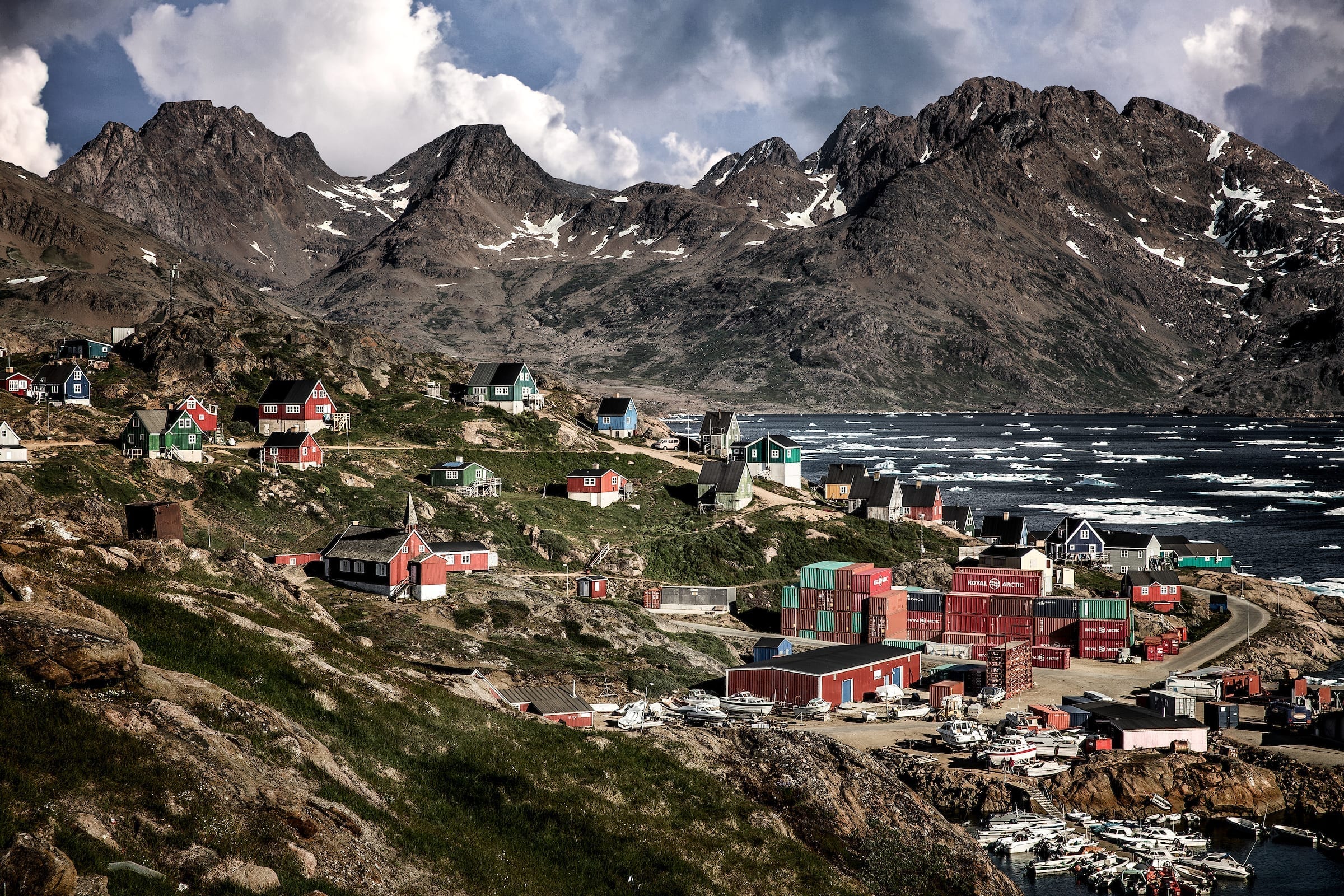 Towns and settlements - Greenland Travel